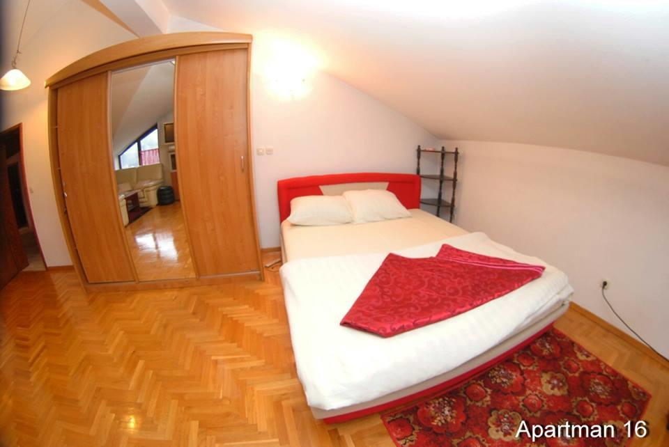Motel Bella Italia Ilidža Bagian luar foto